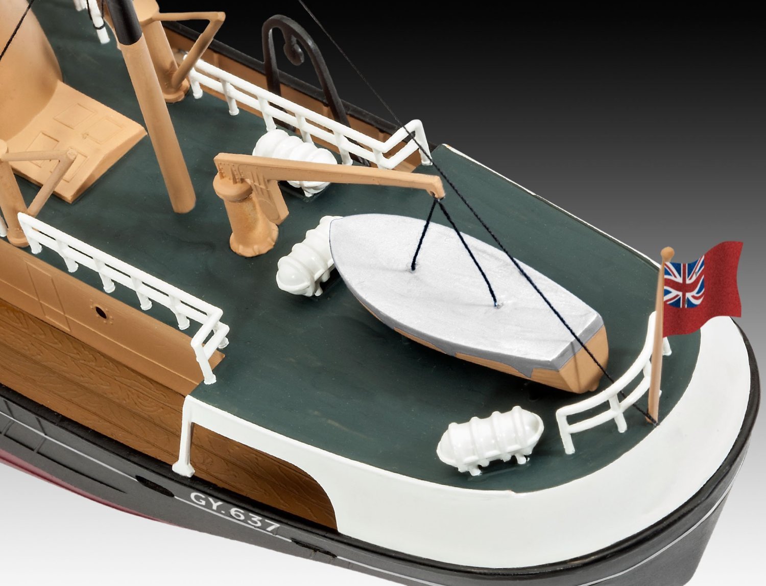 Amazon | Revell Germany North Sea Fishing Trawler Kit [並行輸入品